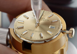 广州积家售后维修服务中心-更换配件